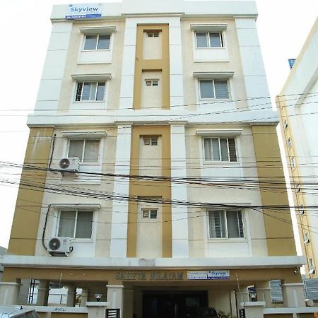 Skyview Suites Hyderabad Eksteriør billede