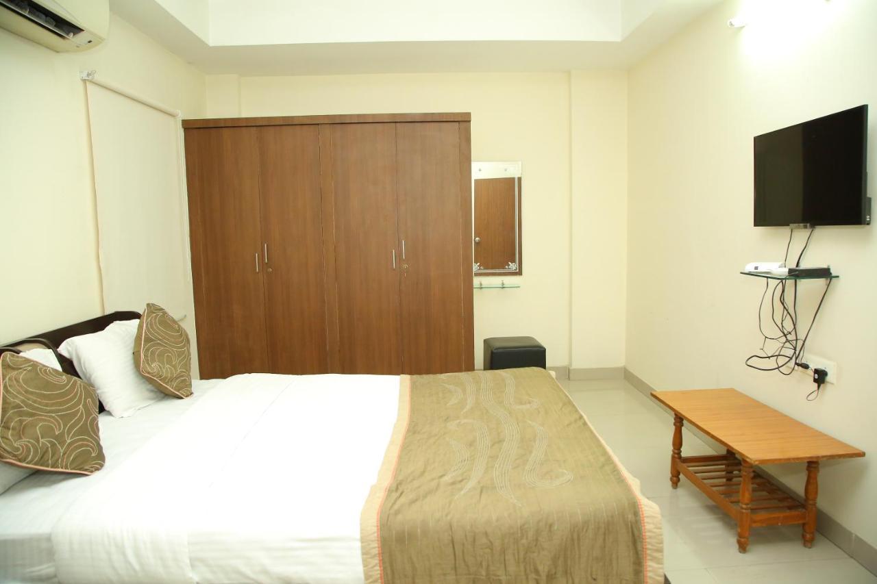 Skyview Suites Hyderabad Eksteriør billede