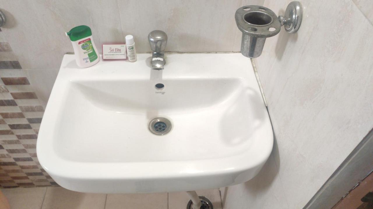 Skyview Suites Hyderabad Eksteriør billede