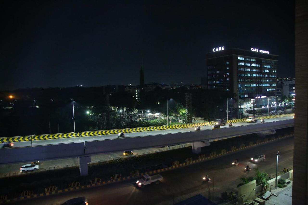 Skyview Suites Hyderabad Eksteriør billede
