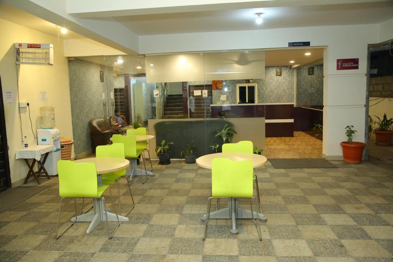 Skyview Suites Hyderabad Eksteriør billede