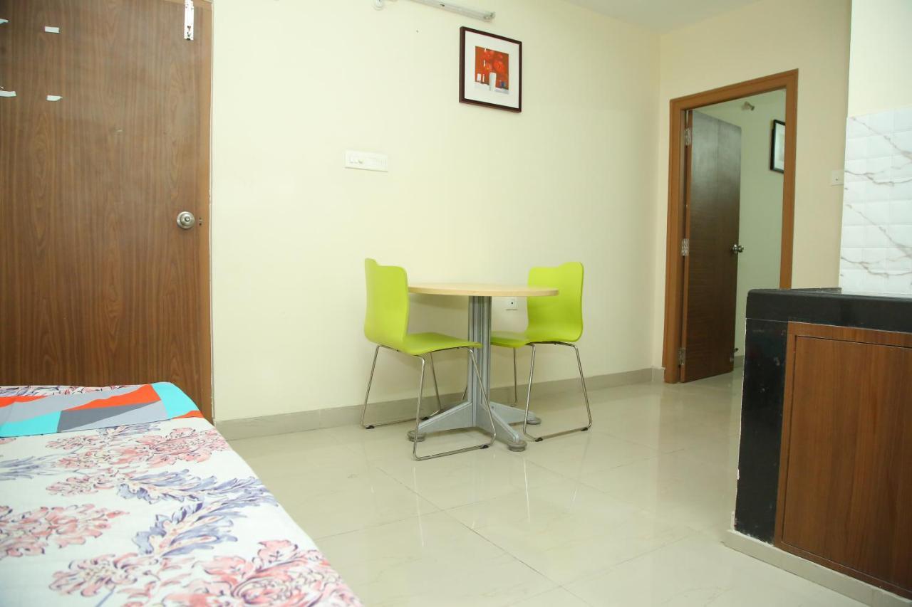 Skyview Suites Hyderabad Eksteriør billede